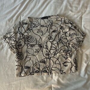 PrettyLittleThing White Mesh Abstract Face Crop Top